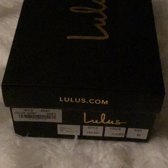 ✨NIB✨Lulu’s Ivory Suede Square Toe Mules - Picture 11 of 11